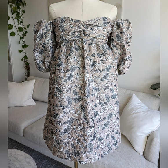 Anthropologie Dresses & Skirts - En Saison Poplin Babydoll Dress